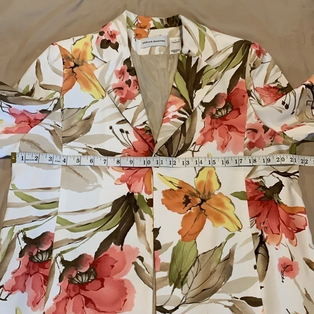 NWOT - Alfred Dunner Buttonless Floral Blazer Size 12 - NWOT - Picture 9 of 16